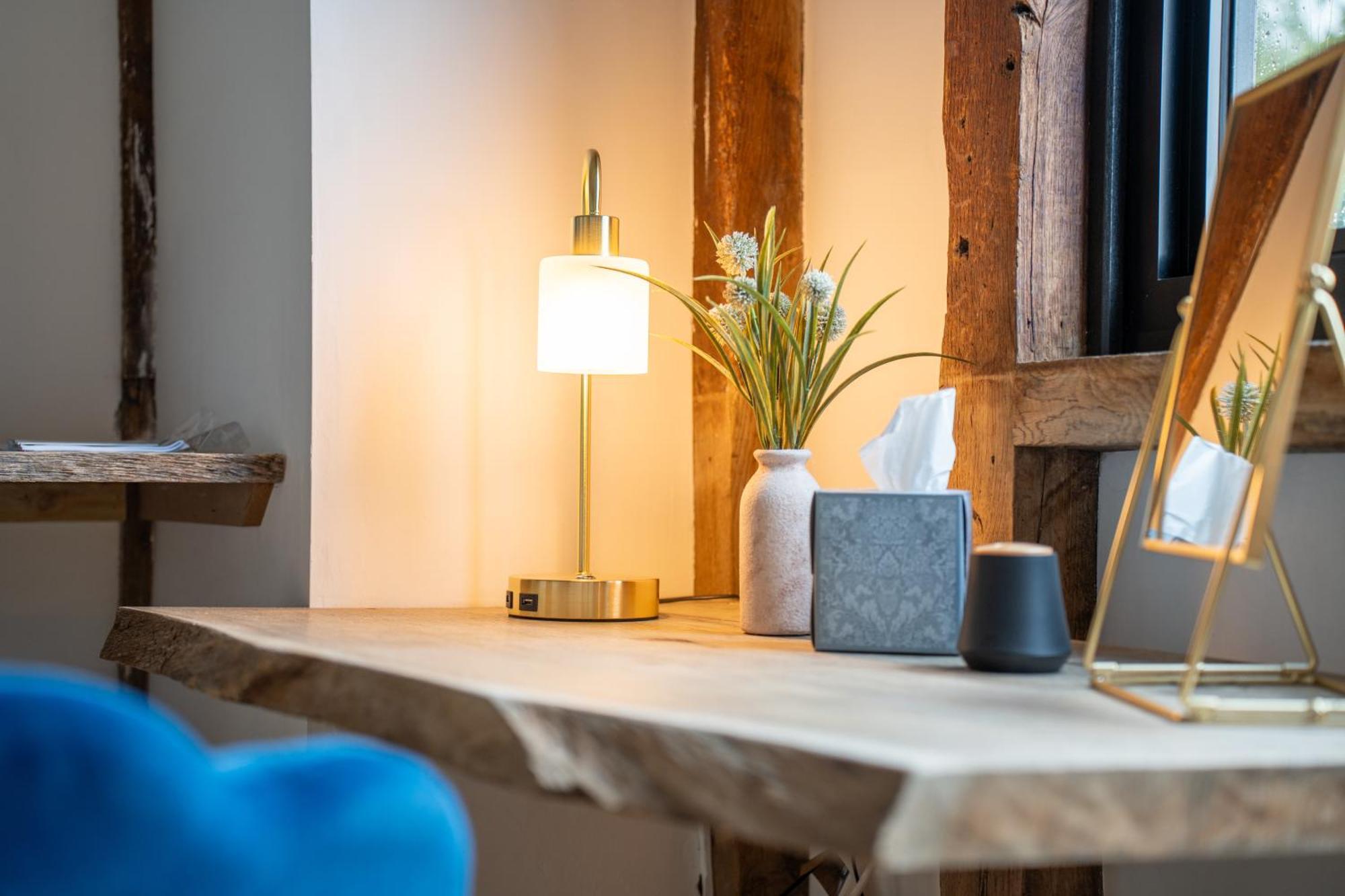 The Barn At Chart Hills Bed & Breakfast Biddenden ภายนอก รูปภาพ